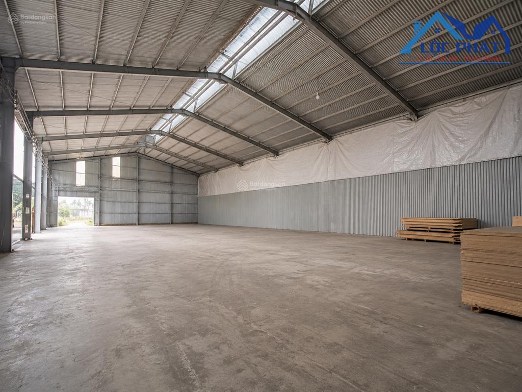 Cho thuê nhà xưởng 4000m2 giá 50.000đ/m2 (~155 triệu/tháng) p. hố nai, tp đồng nai, 0931 760 ***