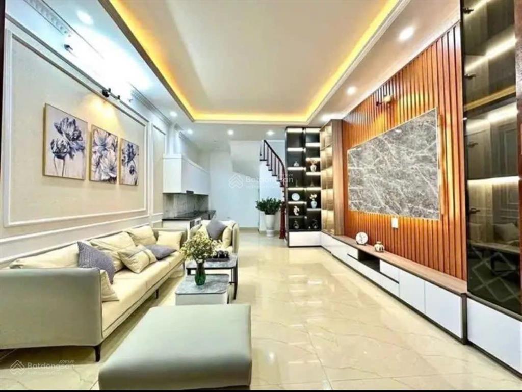 Nhà 800 triệu phạm thế hiển, quận 8, 7x20m, 2 lầu, 140m2, 4pn, 3wc, shr