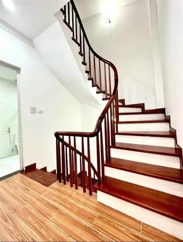 Nhà 800 triệu phạm thế hiển, quận 8, 7x20m, 2 lầu, 140m2, 4pn, 3wc, shr