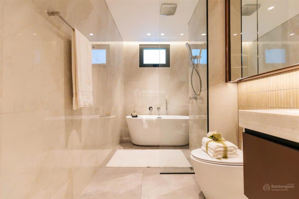 Vinhome hóc môn giá f0 thanh toán 900 triệu mt nhựa 40m view công viên
