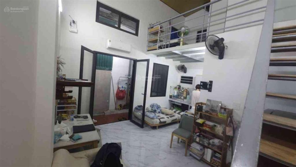 Bán nhà ô cách sát phố 30,5 m 2 tầng hơn 3 tỷ (tl)