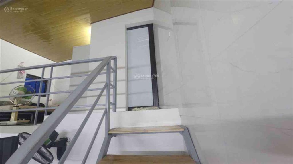 Bán nhà ô cách sát phố 30,5 m 2 tầng hơn 3 tỷ (tl)