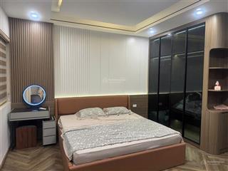 Bán nhà ngọc thụy sát mipec  33m2, 6 tầng  ô tô, thang máy 650kg, full nội thất, 8,1 tỷ