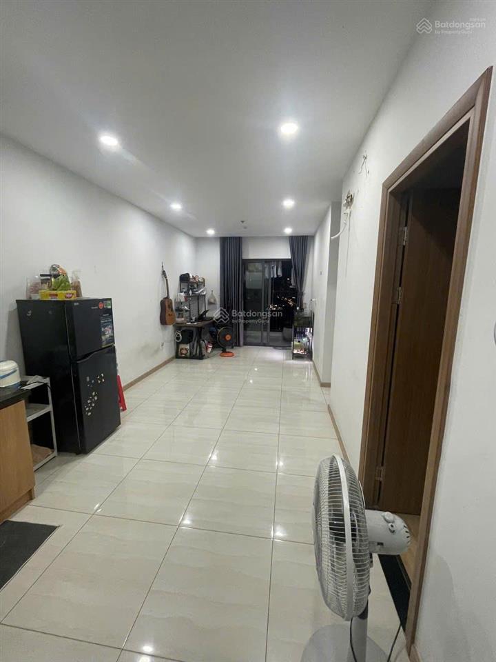 Chính chủ cho thuê bcons green view 6tr/tháng có nội thất
