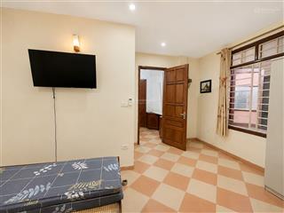 Cho thuê nr 15pn, 11wc, 42m2, 7 tầng, giá 26 triệu tại khương thượng, đống đa