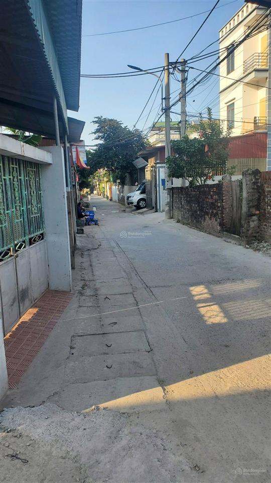 Bán nhà thị trấn phùng  cuối 3 tỷ