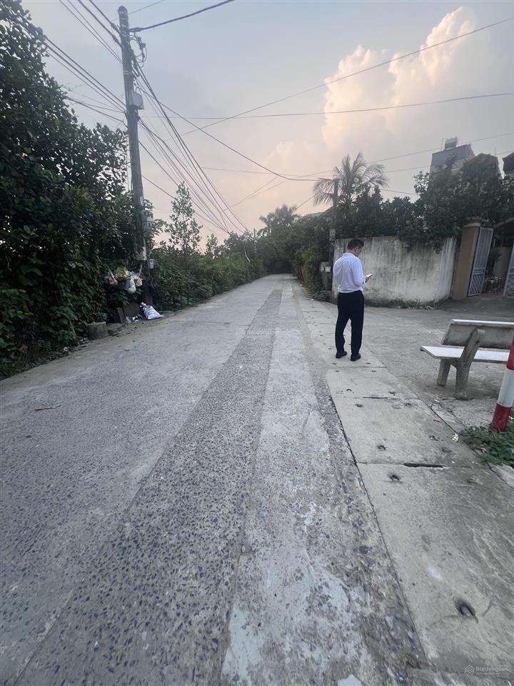 Chính chủ bán mảnh đất 2 mặt tiền tại mặt phố tân phong, tổ dân phố tân phong, thượng cát, tphn