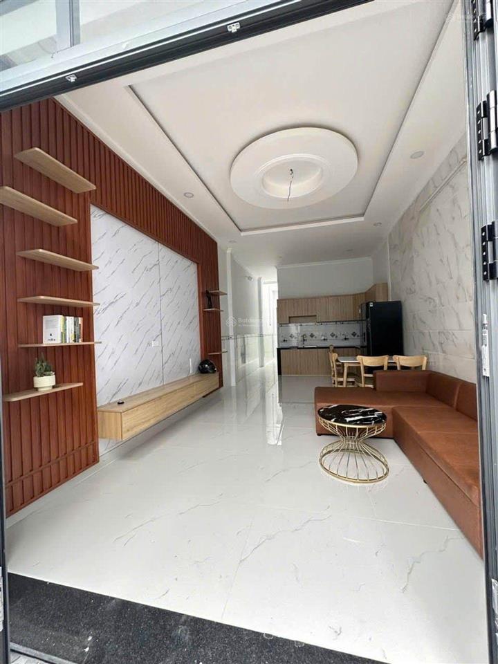 Nhà phạm văn chiêu 72.2m² nở hậu chỉ 4.95 tỷ (web chỉ cho đăng 55m²)