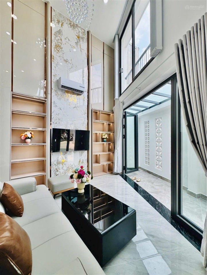 Chủ mới xây xong gửi liền nhà mới full nội thất sát mt phạm văn chiêu  hxh thông