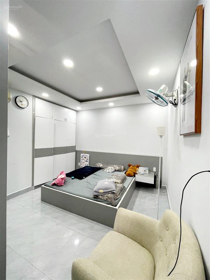 Chủ cực gấp bán trả nợ giảm liền 1,3 tỷ phan huy ích nhà mới btct ở ngay  xe tải vi vu  sân rộng