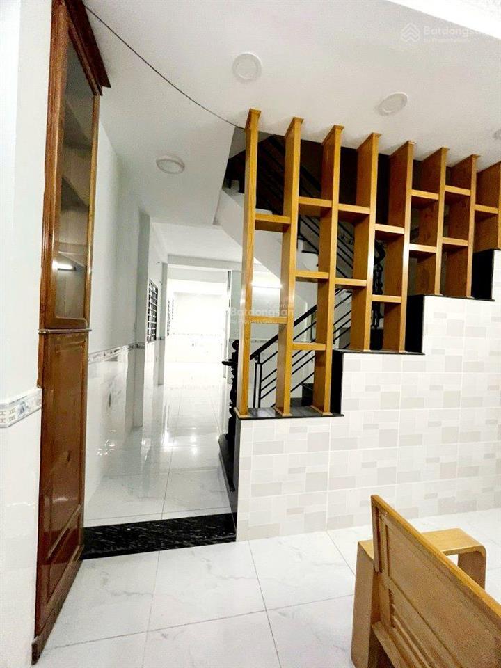 Nhà btct đường cây trâm  5 pn  hxh  lô góc thoáng  87m2  sân để xe