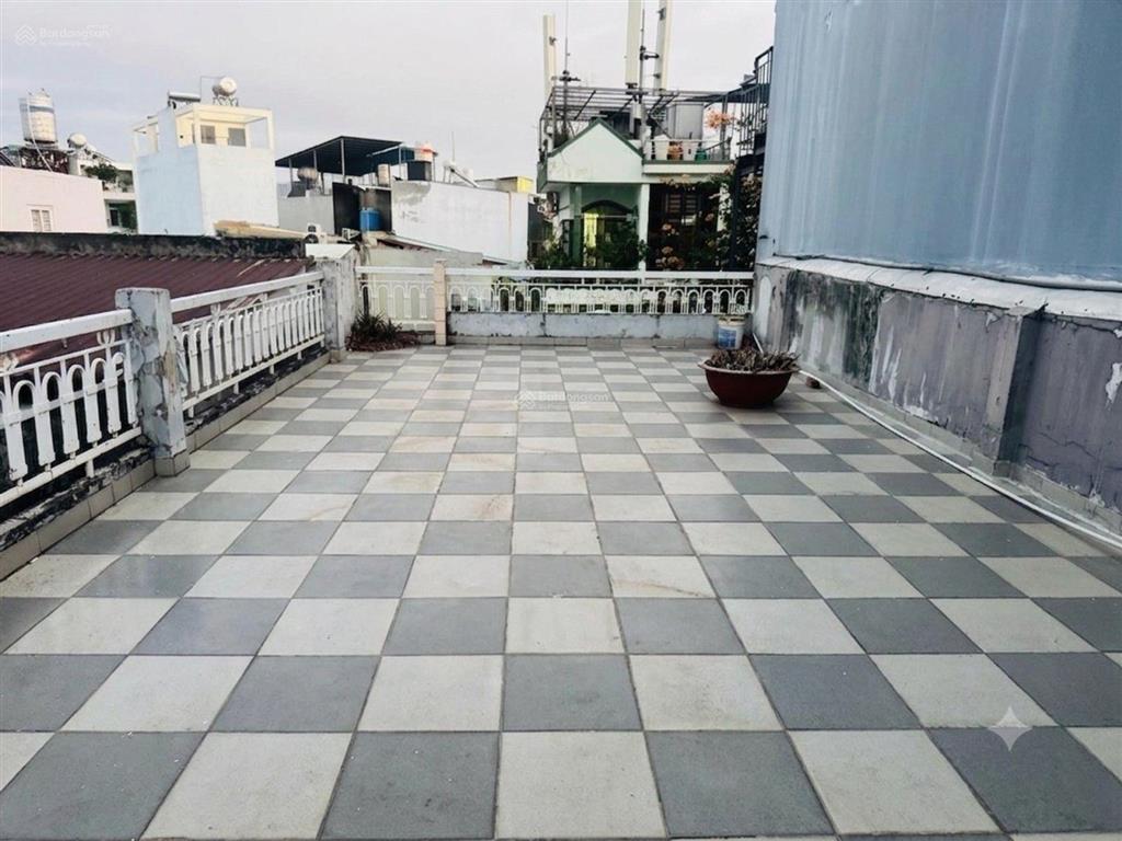 15p đến sân bay tsn  nhà 3 tầng btct quang trung  95m2  ngang 5,5x18m