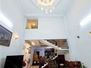 Chủ đi định cư giảm mạnh 300tr còn hơn 8 tỉ bv hồng đức đường 5m82m2(5.5x19)  5 tầng  5 pn 6wc