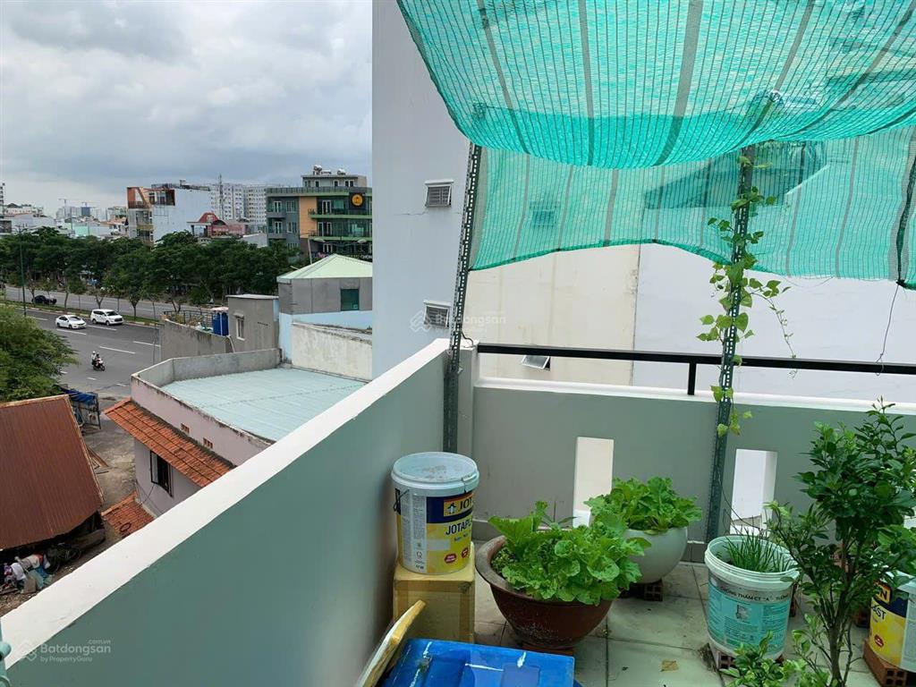 Bán chdv 81 phạm văn đồng p3 4,7x17 cn 80m² đct 13p tn 400tr/năm, cách mặt tiền 30m, giá 9,5 tỷ tl