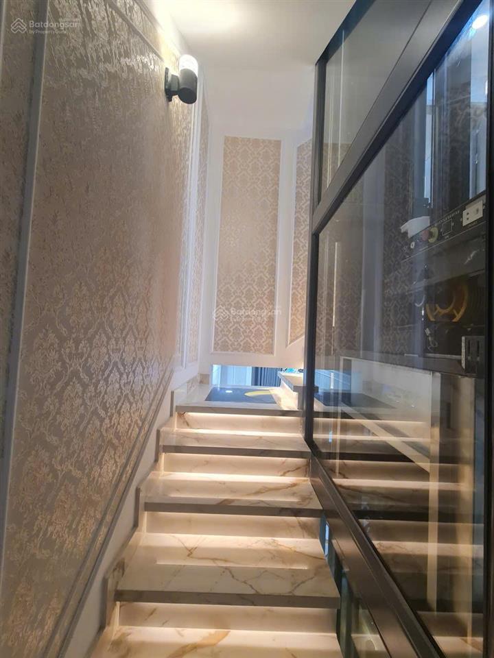 Nhà mới giá mềm hxh 1050 quang trung p8 46.2m² 4t căn góc siêu thoáng có thang máy giá chỉ 7,6tỷ tl