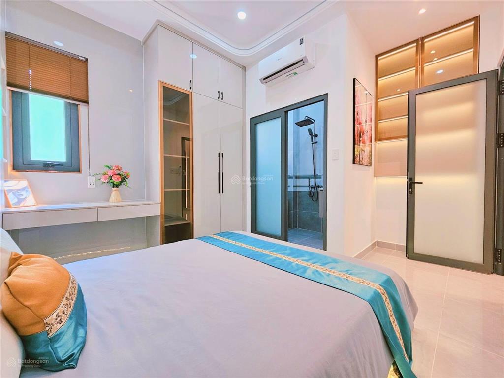 4,3m x 13m  nhà 4 tầng  4pn  full nội thất  gần chợ xóm mới  lotte  citiland