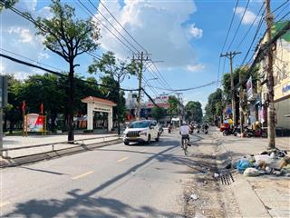 Nhà gần công vuên làng hoa  emart  có phòng ngủ tầng trệt cho người lớn tuổi