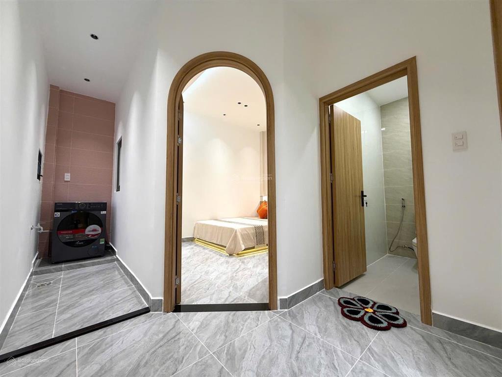 5,65 tỷ  4,5m x 10m  nhà 2 tầng  3pn  có phòng ngủ tầng trệt cho người lớn tuổi