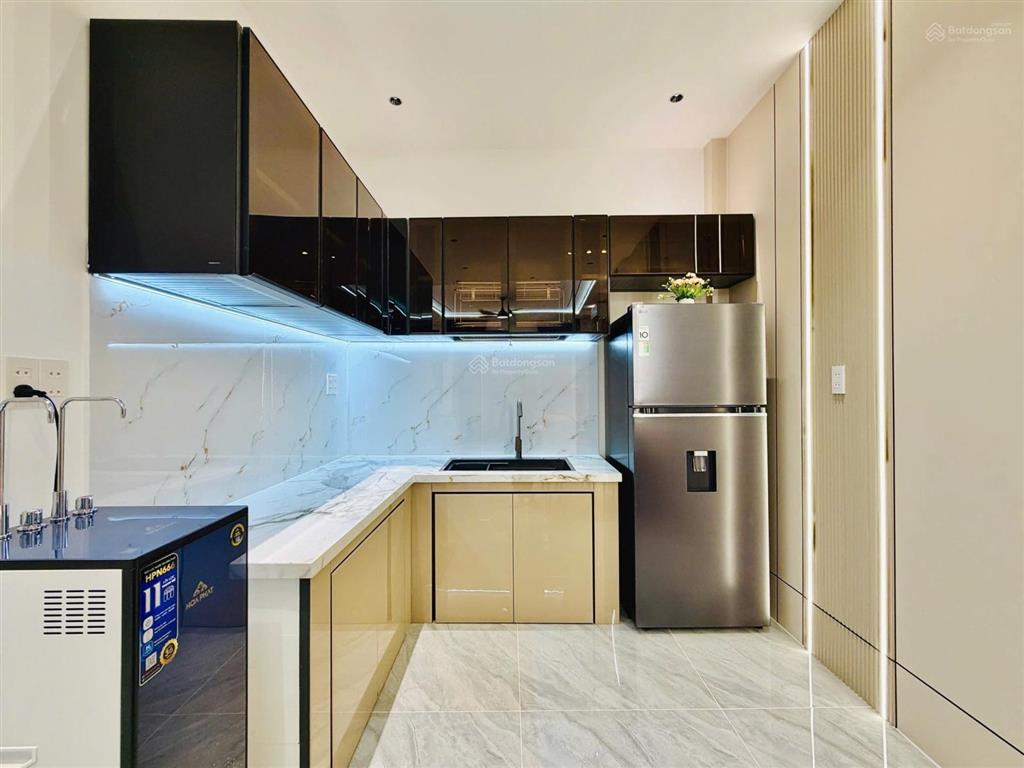 5,65 tỷ  4,5m x 10m  nhà 2 tầng  3pn  có phòng ngủ tầng trệt cho người lớn tuổi