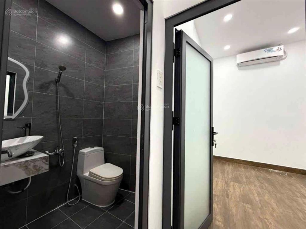 4,9 tỷ  5m x 7,7m  4pn  gần bv hồng đức  ubnd gò vấp