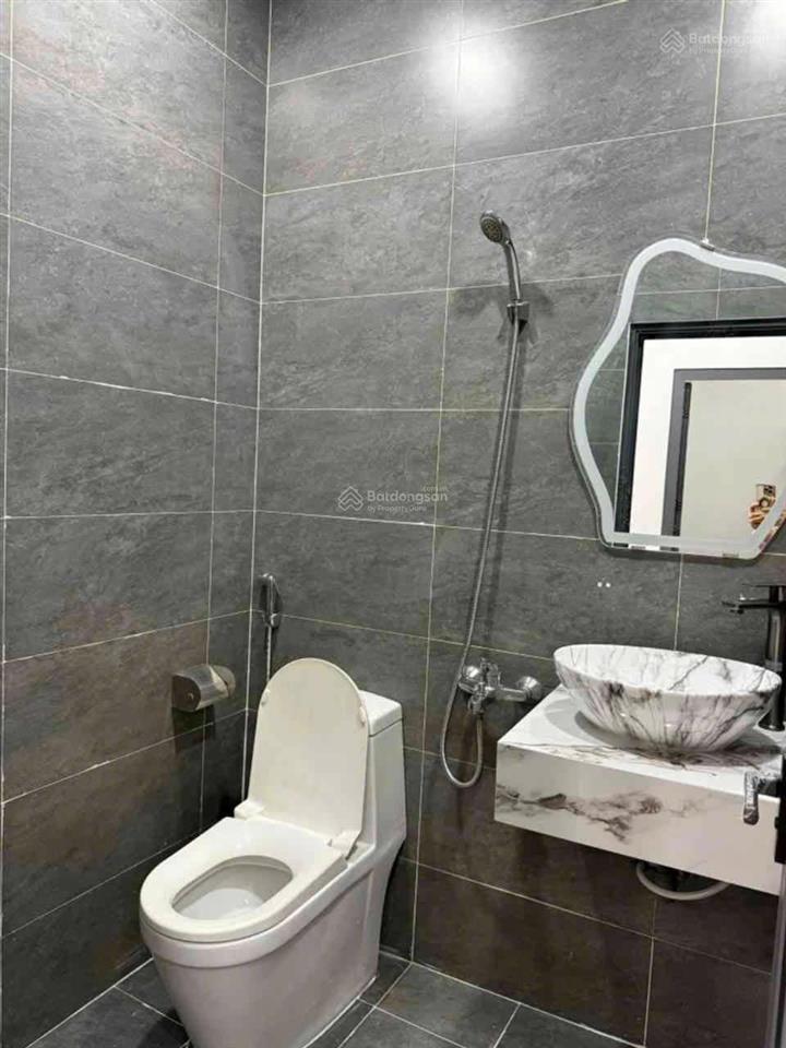 4,9 tỷ  5m x 7,7m  4pn  gần bv hồng đức  ubnd gò vấp