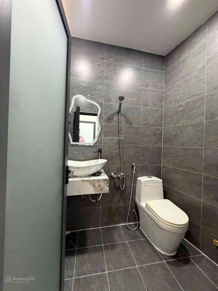 4,9 tỷ  5m x 7,7m  4pn  gần bv hồng đức  ubnd gò vấp