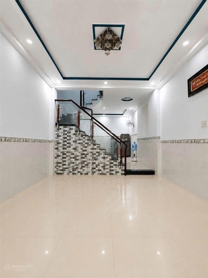 4,2 tỷ gần 40m2, 2 tầng, 2pn vài bước ra xe tải thông gần bv hồng đức