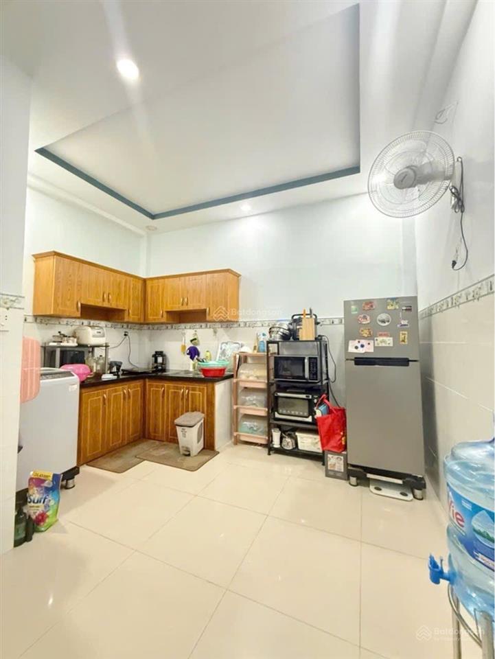 4,2 tỷ gần 40m2, 2 tầng, 2pn vài bước ra xe tải thông gần bv hồng đức