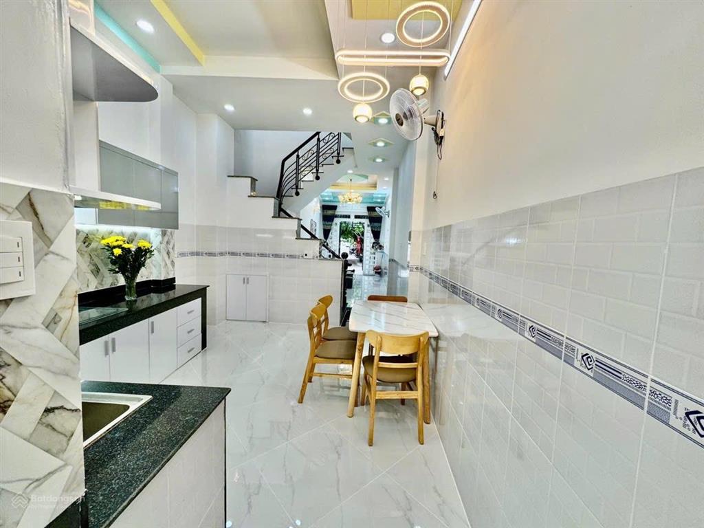 6,75 tỷ  3,6m x 17m  nhà mặt tiền  gần chợ an nhơn  lotte