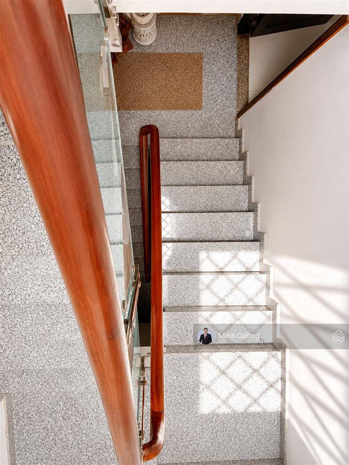 Khu hiếm nhà bán thiên hộ dương p1 gò vấp, 4.3x15m, 5 tầng btct, hxt 8m, 0 lộ giới, chỉ 12.5tỷ tl