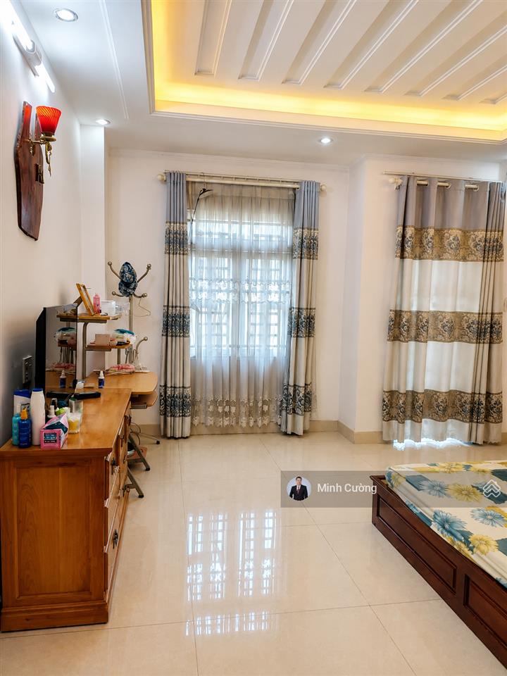 Khu hiếm nhà bán thiên hộ dương p1 gò vấp, 4.3x15m, 5 tầng btct, hxt 8m, 0 lộ giới, chỉ 12.5tỷ tl