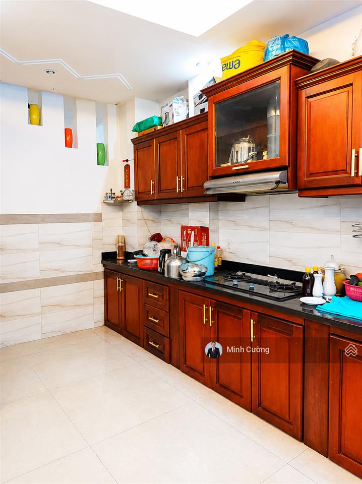 Khu hiếm nhà bán thiên hộ dương p1 gò vấp, 4.3x15m, 5 tầng btct, hxt 8m, 0 lộ giới, chỉ 12.5tỷ tl