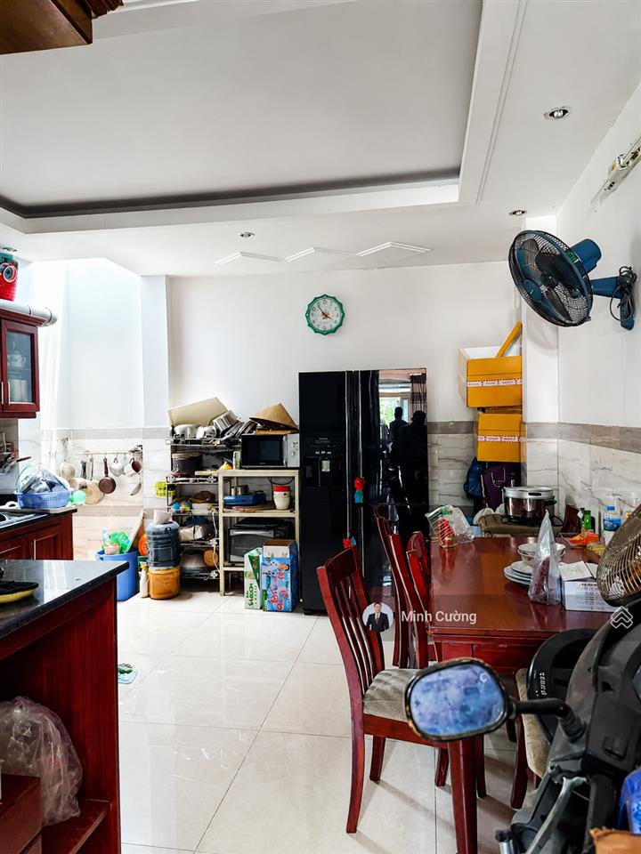 Khu hiếm nhà bán thiên hộ dương p1 gò vấp, 4.3x15m, 5 tầng btct, hxt 8m, 0 lộ giới, chỉ 12.5tỷ tl