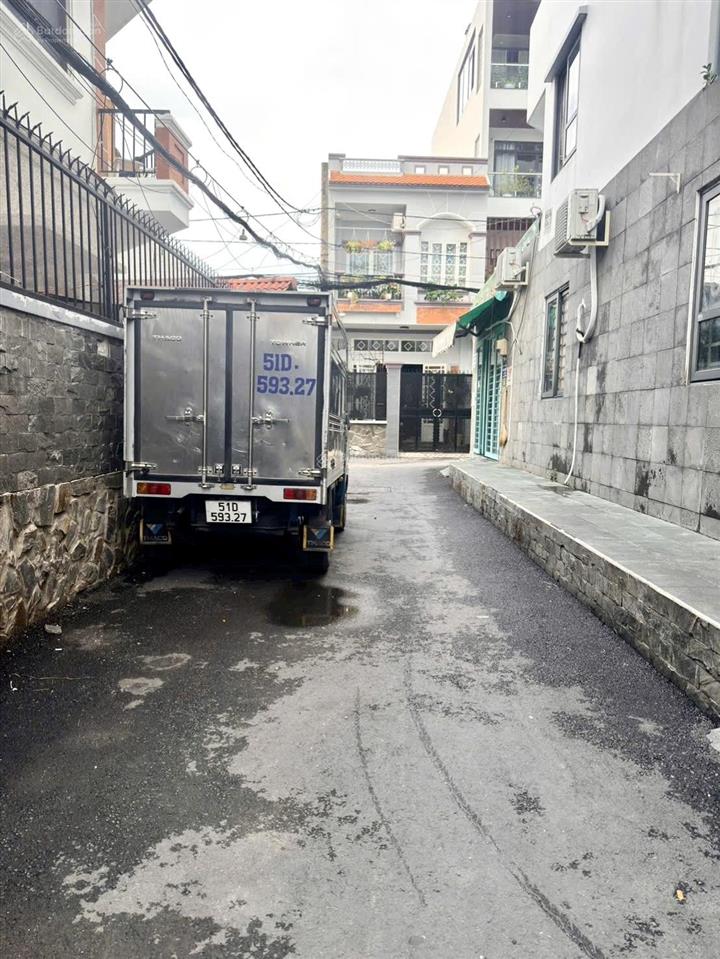 86m2, bán gấp nhà quang trung, hẻm xe hơi, 2 tầng, 4pn, p8 gò vấp, 6 tỷ hơn gần chợ hạnh thông tây
