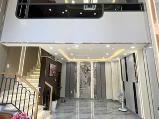 Nhà mới quang trung 6.x tỷ ở ngay  5 tầng  xe hơi ngủ nhà.