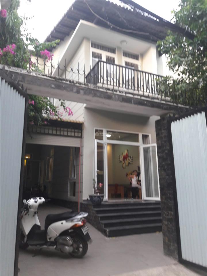 Bán biệt thự liền kề, đường 20, phường 5, gò vấp. full tiện ích trường học, siêu thị và bệnh viện
