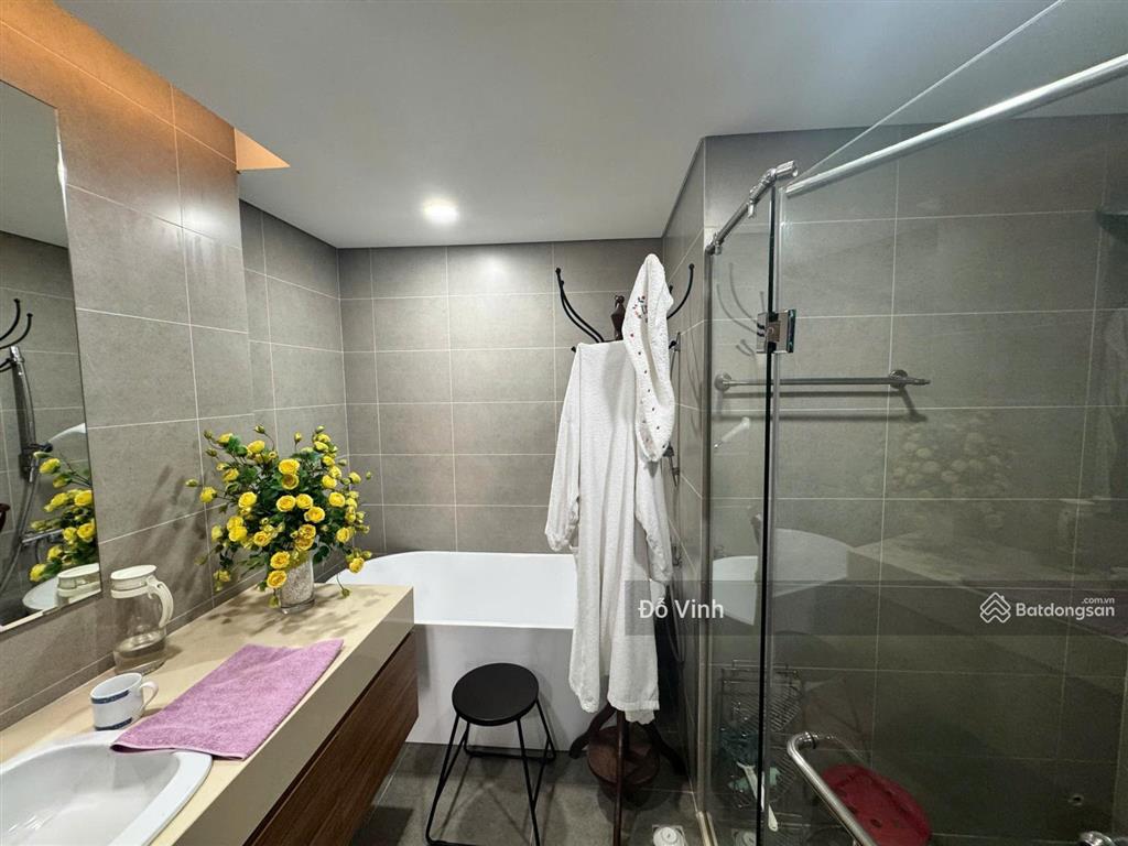 Hàng hiếm 4n3  154m2 tầng trung, full đồ, sẵn sổ the park home  giá chỉ 17,5 tỷ