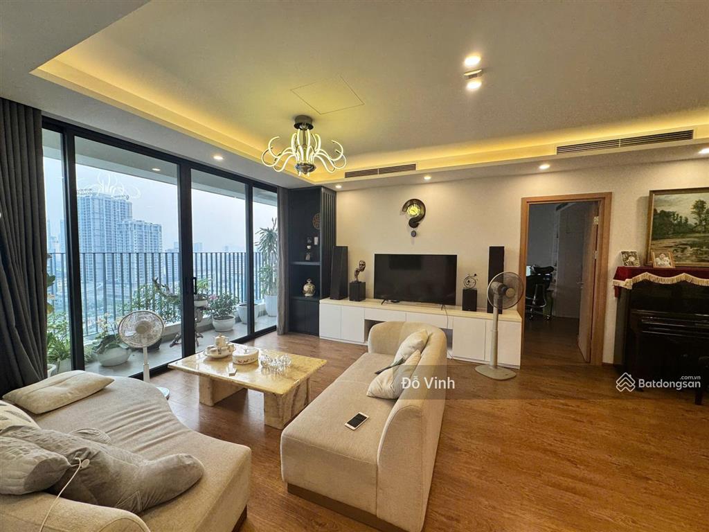 Hàng hiếm 4n3  154m2 tầng trung, full đồ, sẵn sổ the park home  giá chỉ 17,5 tỷ