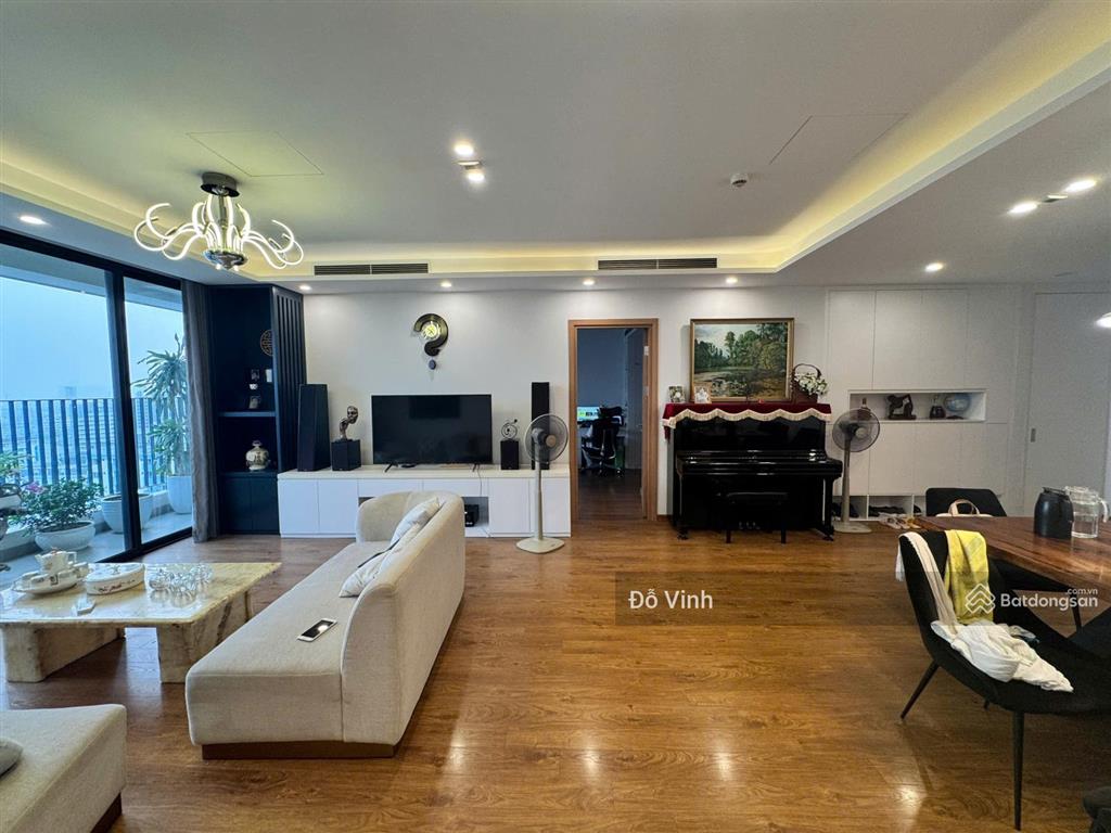 Hàng hiếm 4n3  154m2 tầng trung, full đồ, sẵn sổ the park home  giá chỉ 17,5 tỷ