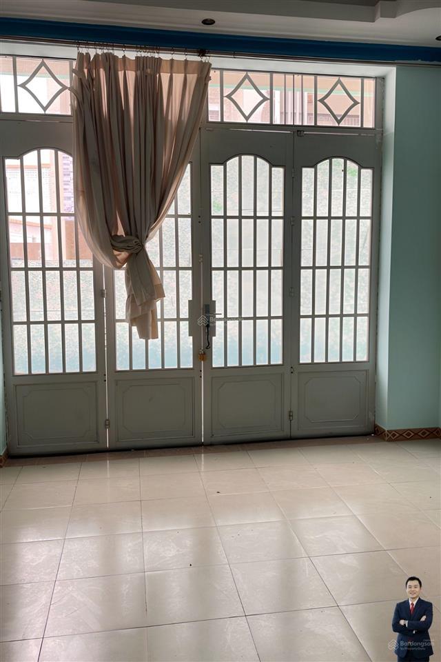 Bán gấp nhà q8 bùi minh trực  hẻm xe hơi  7 tỷ 860