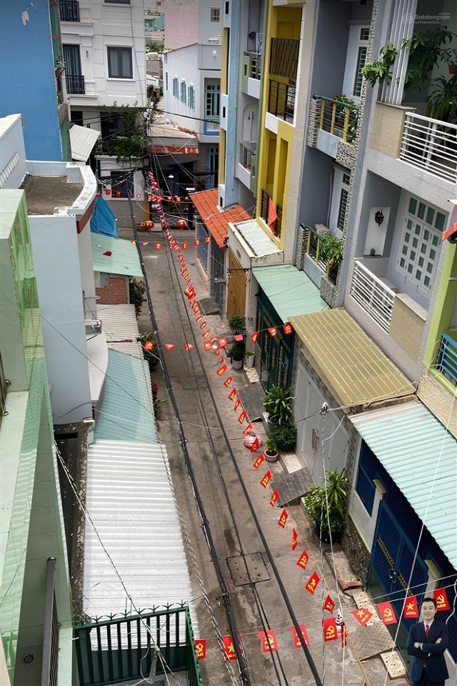 Bán gấp nhà q8 bùi minh trực  hẻm xe hơi  7 tỷ 860