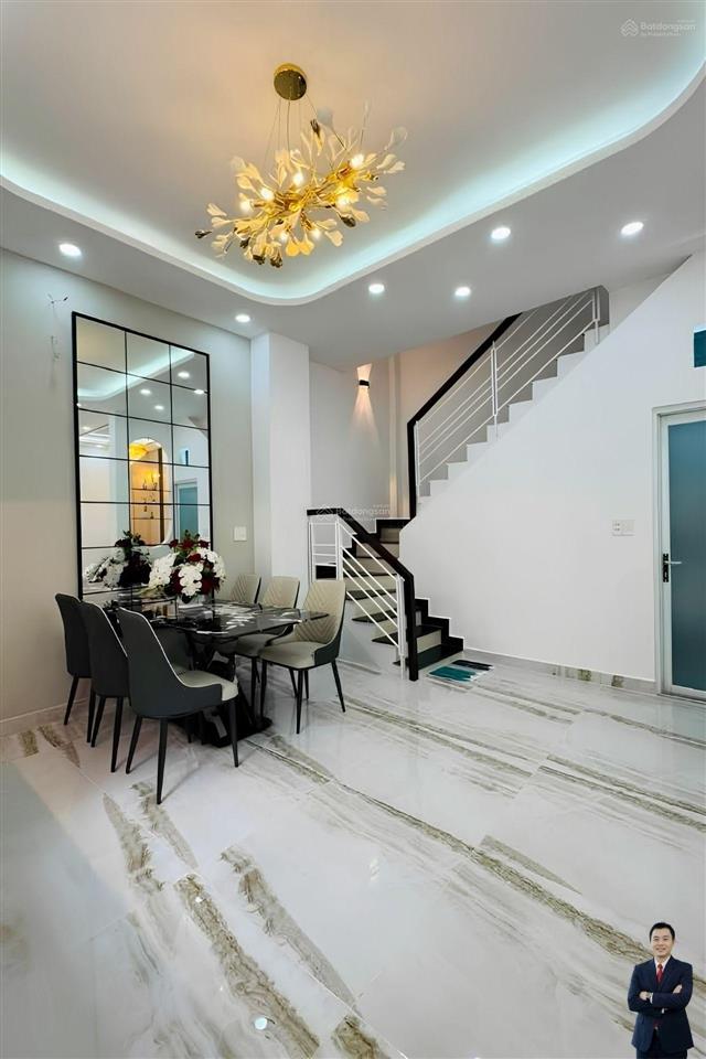 Quận 8, âu dương lân | sát mặt tiền  gần chợ rạch ông, 4pn5wc3 tầng, 47m² dt, nở hậu | 7.48 tỷ