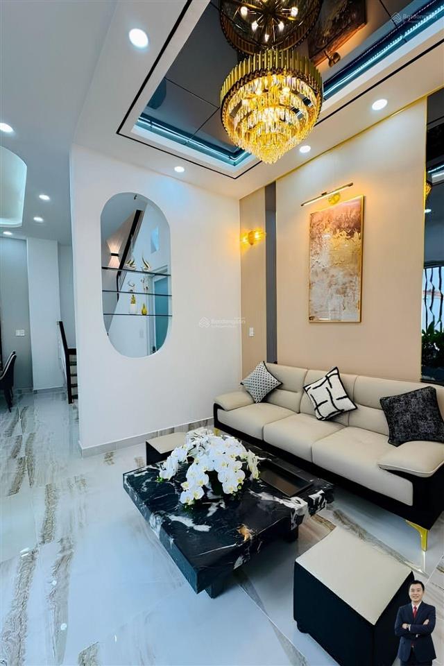 Quận 8, âu dương lân | sát mặt tiền  gần chợ rạch ông, 4pn5wc3 tầng, 47m² dt, nở hậu | 7.48 tỷ