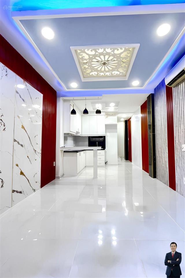 Quận 8, chánh hưng | sát cầu nguyễn tri phương  2pn  2wc  2 tầng, 30.6m² dt, ở ngay. | 3.48 tỷ