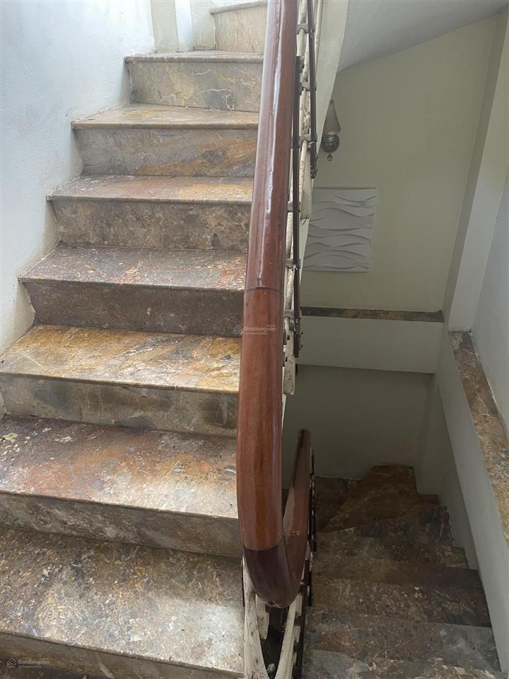 Căn hộ chính chủ 22m2 hiện đại khép kín đủ đồ tại phố 8/3 mà giá chỉ 2.7 tr