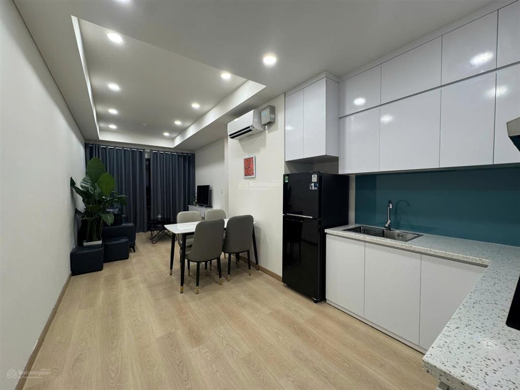 Rẻ. căn 2pn2vs tòa 1 view biển  tầng cao  full đồ 2,15 tỷ