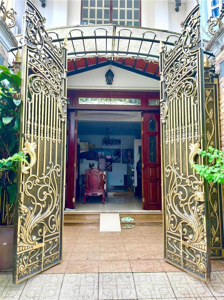 Chính chủ bán nhà đẹp trong khu biệt lập 56 nguyễn văn săng, 12,9 tỷ