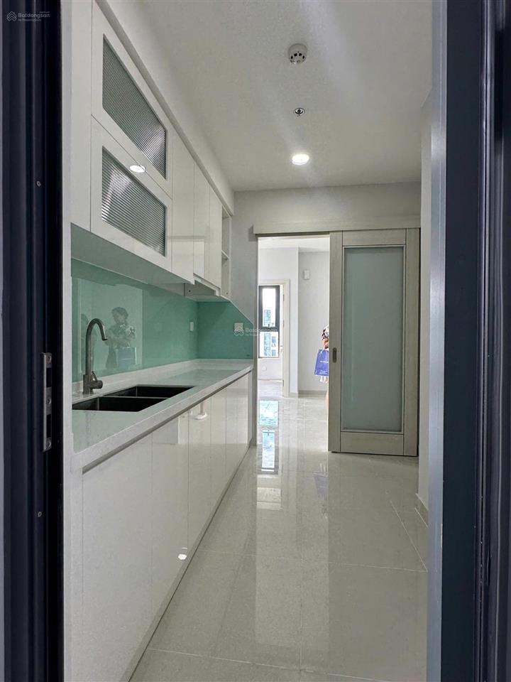 Cần bán căn 3pn 90m2 6,1 tỷ giá tốt thị trường cc dhomme
