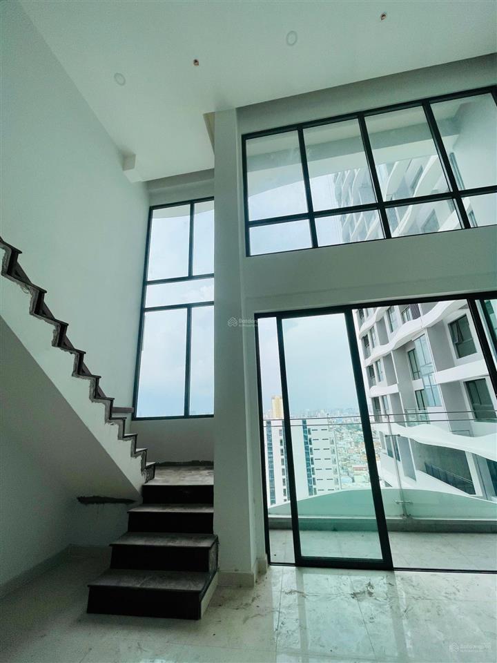 Cần bán căn duplex 2 tầng 9.6 tỷ view siêu đẹp chung cư dhomme hồng bàng
