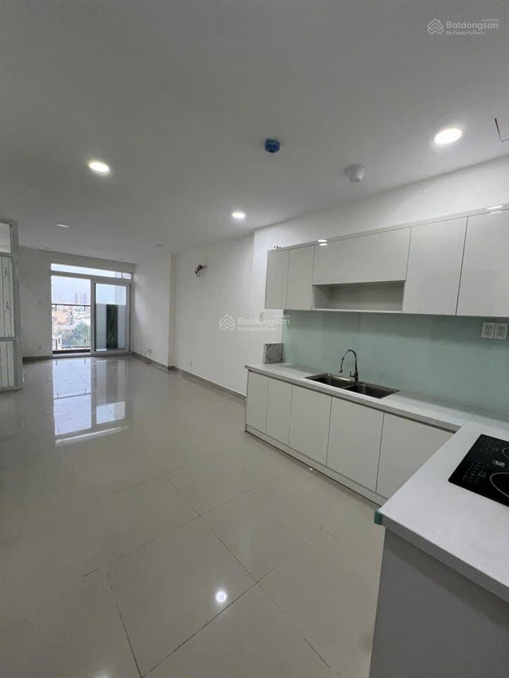 Cần bán nhanh căn hộ 2pn 1wc  2.5 tỷ tại chung cư the western capital q6